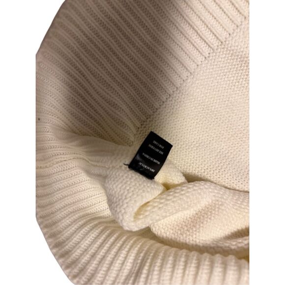 Dressed in Lala size small (oversized) yin yang gang knit sweater - EUC - Picture 7 of 11